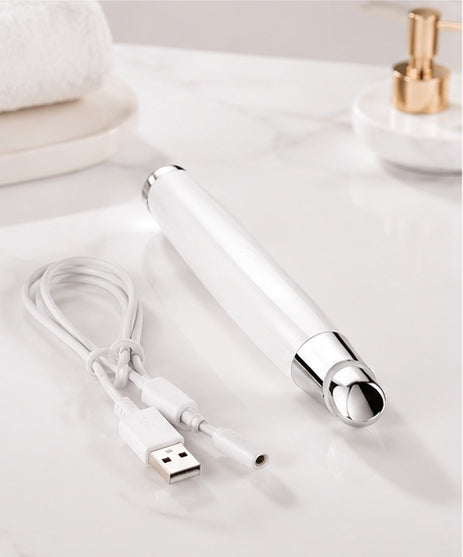 Wand Contour des Yeux Lumivae avec câble de recharge USB